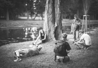 Endless Summer with Diana and Nadine