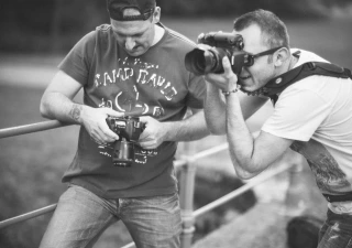 Endless Summer with Diana and Nadine