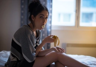 Funny Boudoir Shooting with Sajira and Christian