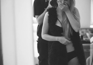 Homeshooting with Corinna