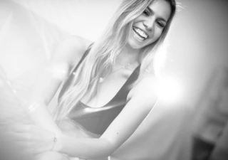 Homeshooting with Corinna