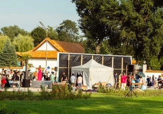 Hangzhou Global Qipao Festival