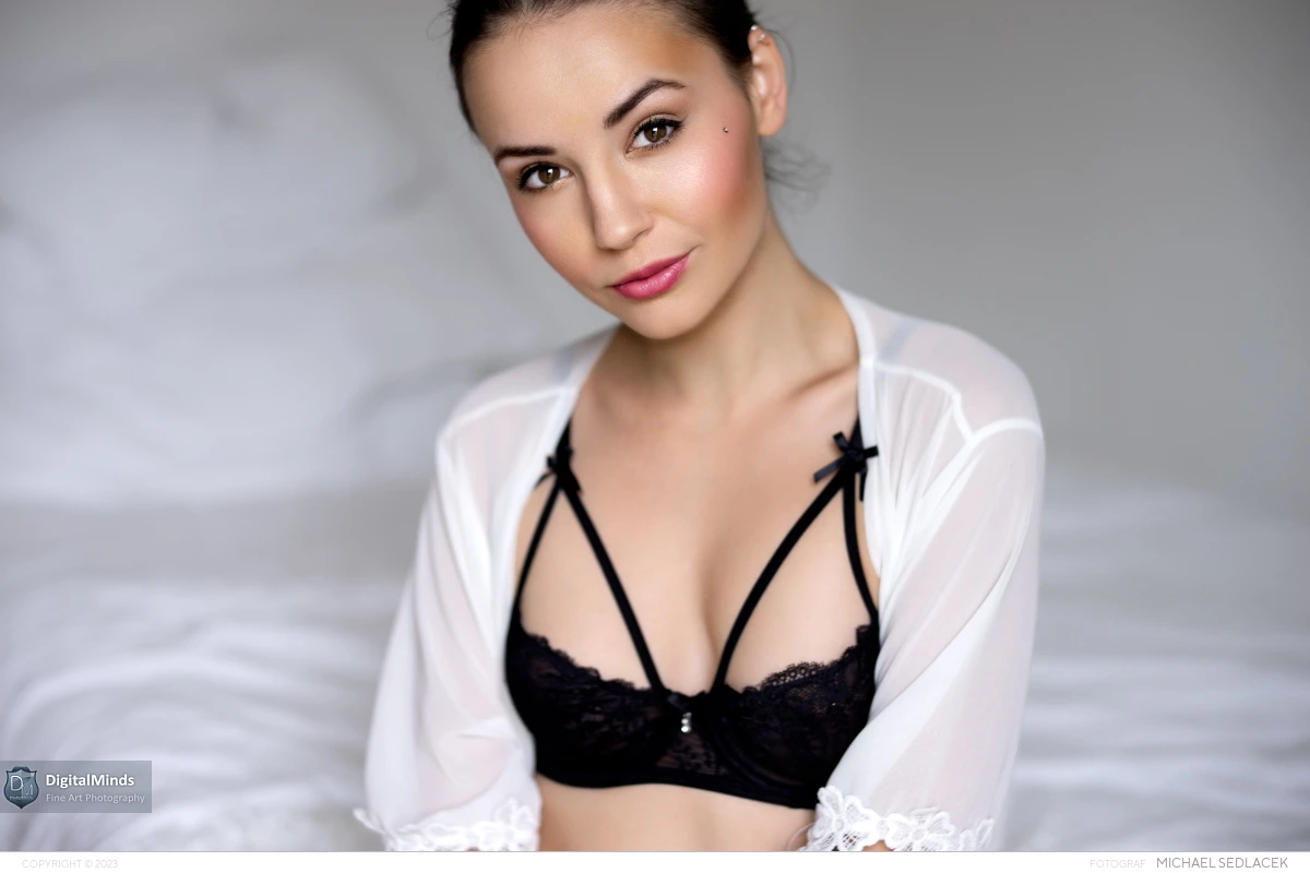 Black Lingerie with Elilith 05438